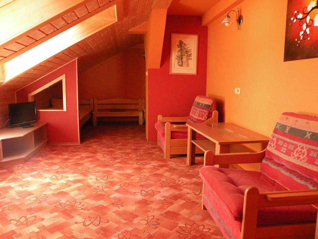 Hotel Lesni Dum Janske Lazne Cameră foto
